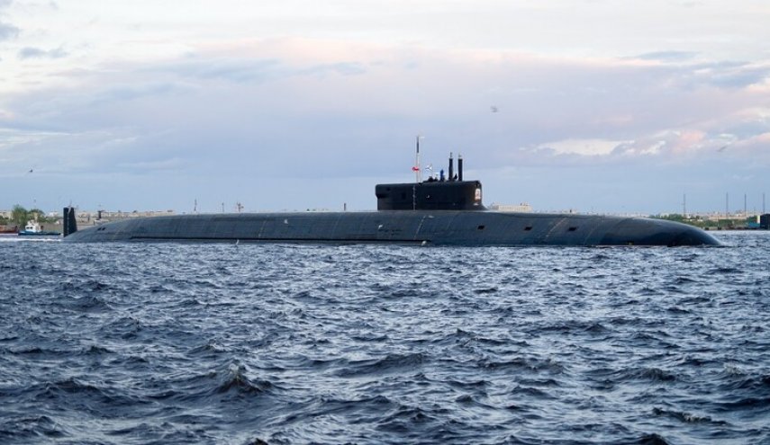 البحرية الروسية تتسلم غواصة نووية استراتيجية