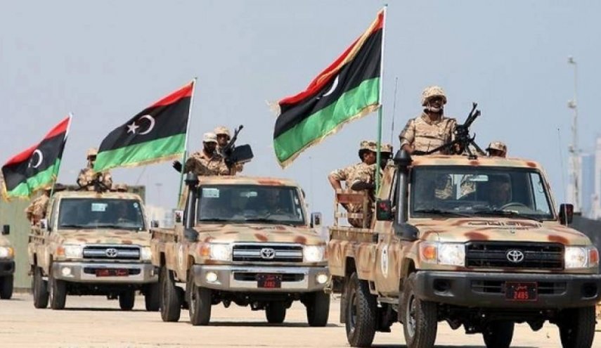 شاهد بالصورة... مدرعتان إماراتيتان في قبضة قوات حكومة الوفاق الليبية 