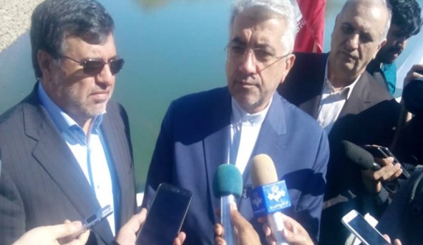وزير الطاقة الايراني يدشن سدا بمحافظة هرمزكان جنوب ايران