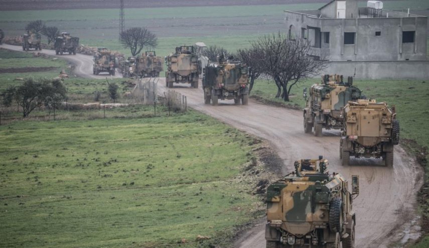 تركيا تزعم تدمير 21 هدفا في سوريا بقصف مدفعي