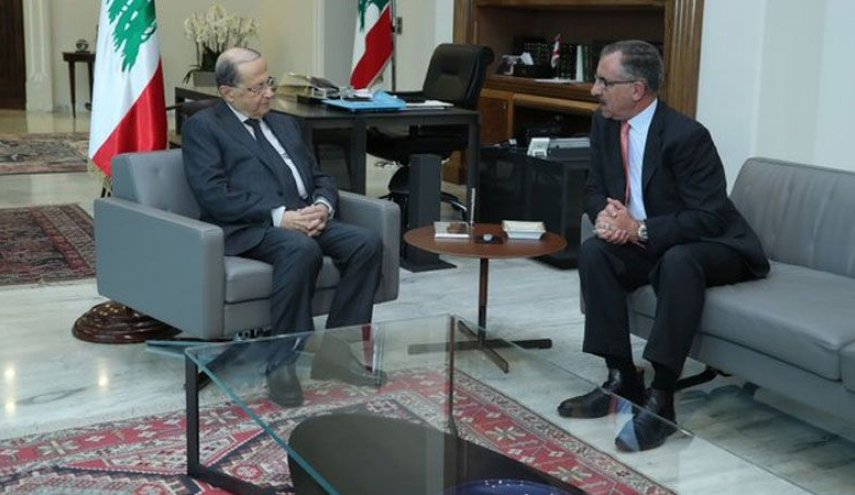 الرئيس اللبناني يستقبل امين عام الاتحاد البرلماني العربي