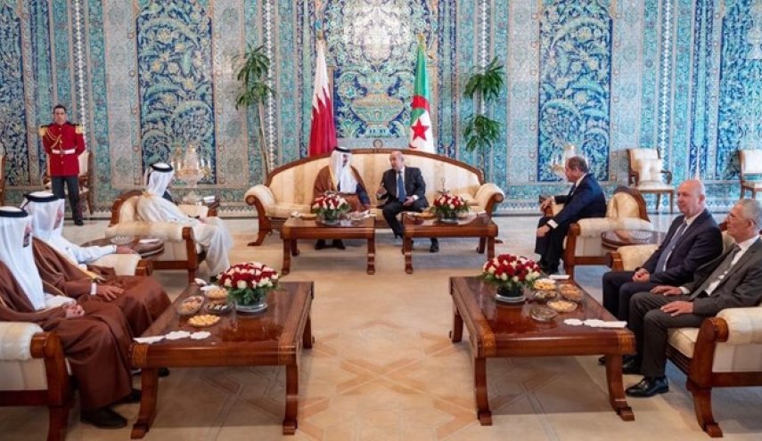 امیر قطر با رئیس‌جمهور الجزائر دیدار کرد
