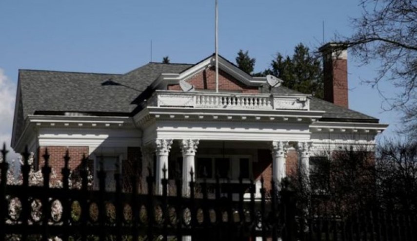 السفارة الروسية في طهران تعلق خدماتها القنصلية