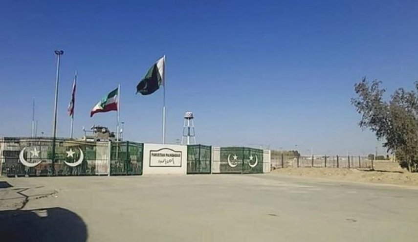 مرز پاکستان به ایران بازگشایی شد؛ تردد به شرط قرنطینه