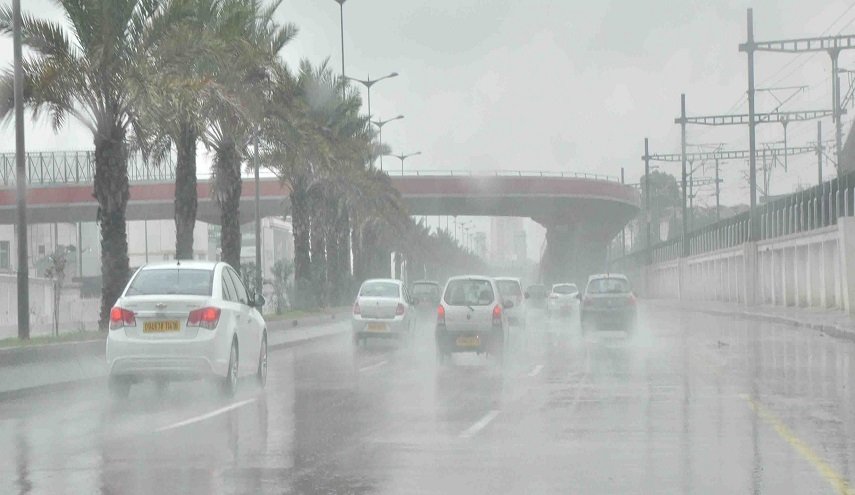الجزائر.. أمطار رعدية غداً على الولايات الوسطى والشرقية