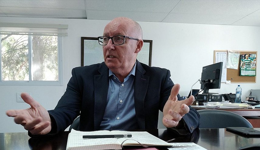 نائب ميلادينوف يصل غزة
