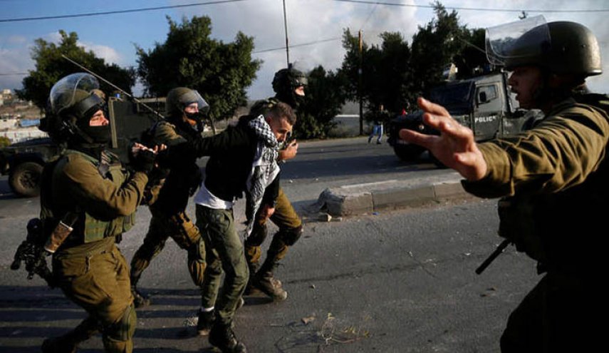 الاحتلال يعتقل شابين في نابلس وبيت لحم بفلسطين