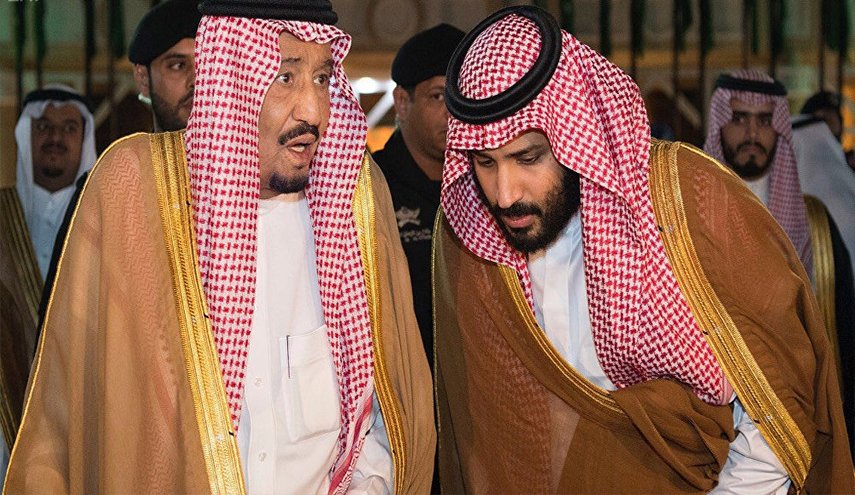 'مستشار بن نايف': السعودية تسير نحو الانهيار