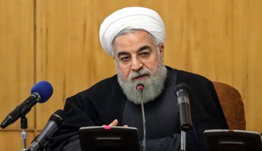 روحانی: زنجیره شیوع کرونا را باید قطع کنیم/ مردم مساله را جدی بگیرند/ تمام دولت برای مبارزه با کرونا پای کار است