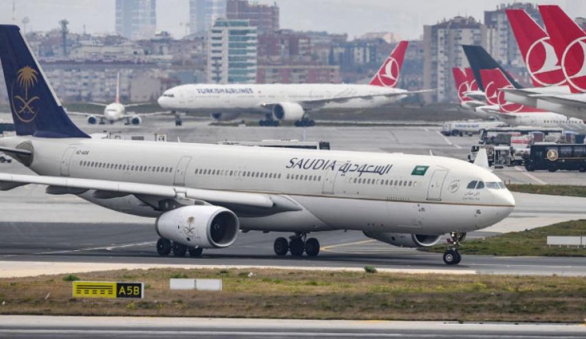 السعودية تمنح مواطنيها يومين للعودة من تركيا