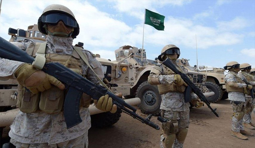 احتجاز عشرات العسكريين السعوديين في الكويت