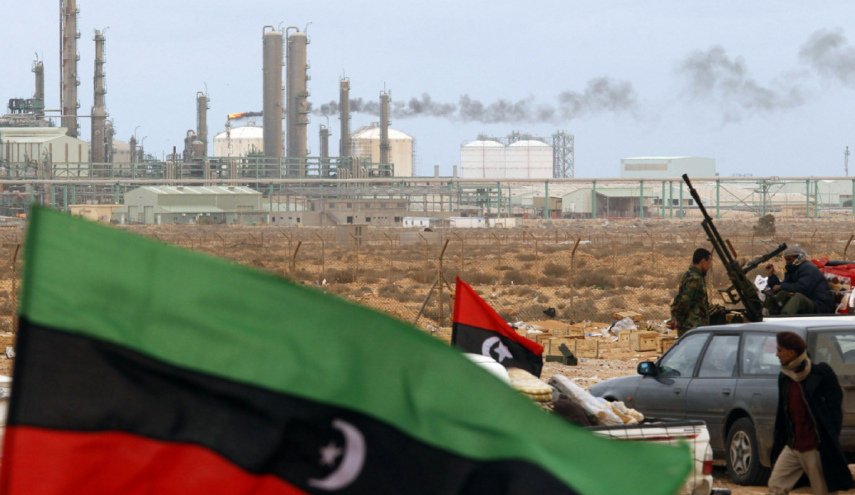 انخفاض الخام الليبي.. وخسائر تتجاوز الـ'3' مليارات دولار