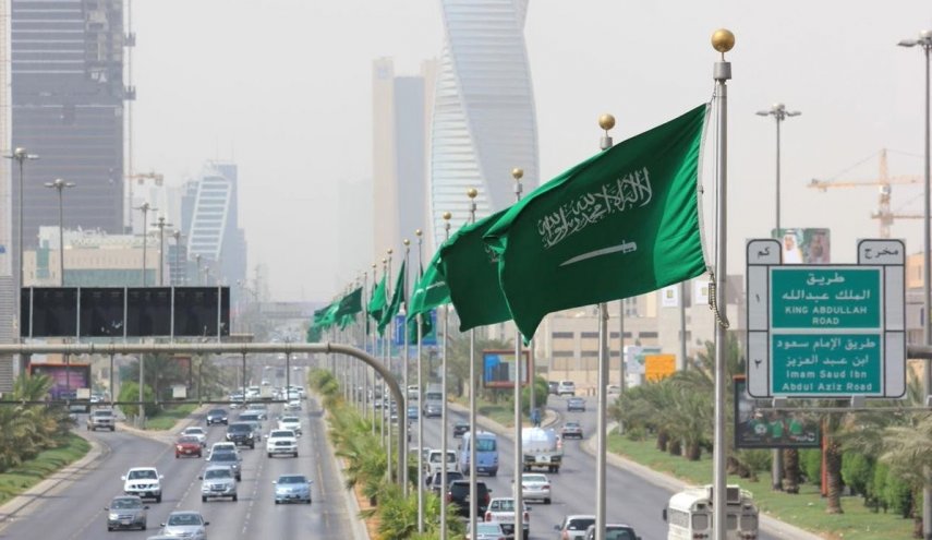 السعودية تتخبط في التصدي لكورونا