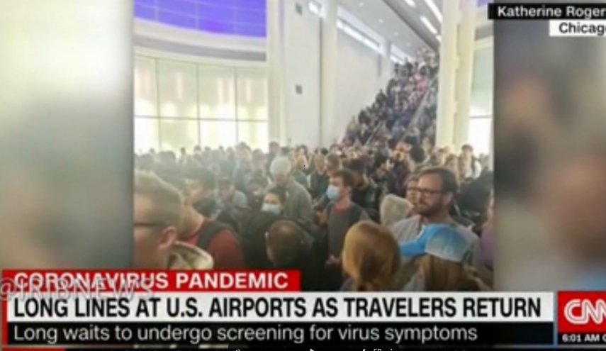 ساعت ها انتظار مسافران در صف های بسیار طولانی در فرودگاه های آمریکا 