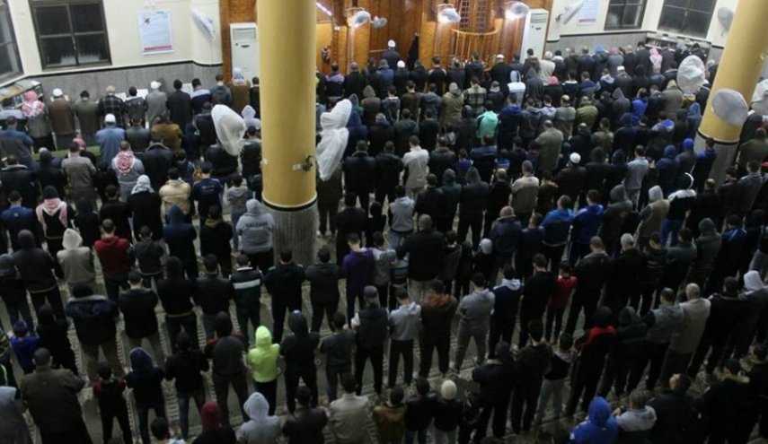 وزارة الأوقاف في غزة تصدر بيانًا شرعيًا بشأن صلاة الجماعة