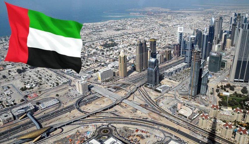 الإمارات تعلق منح تأشيرات الدخول عند الوصول 