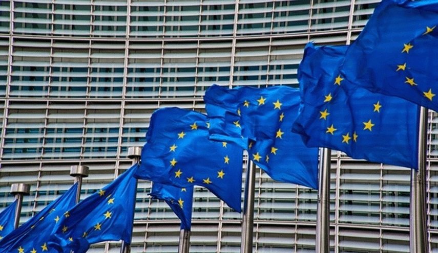 اتحادیه اروپا برای اولین بار قوانین بودجه را به حالت تعلیق درآورد/ طرح ۳۰۰ میلیارد یورویی فرانسه در مقابله با شیوع کرونا
