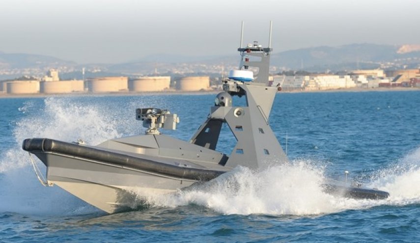 فرانسه چهار قایق نظامی به لبنان اهدا کرد

