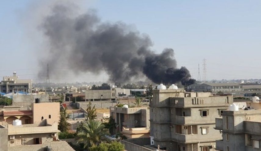تداوم حملات نیروهای حفتر به پایتخت لیبی