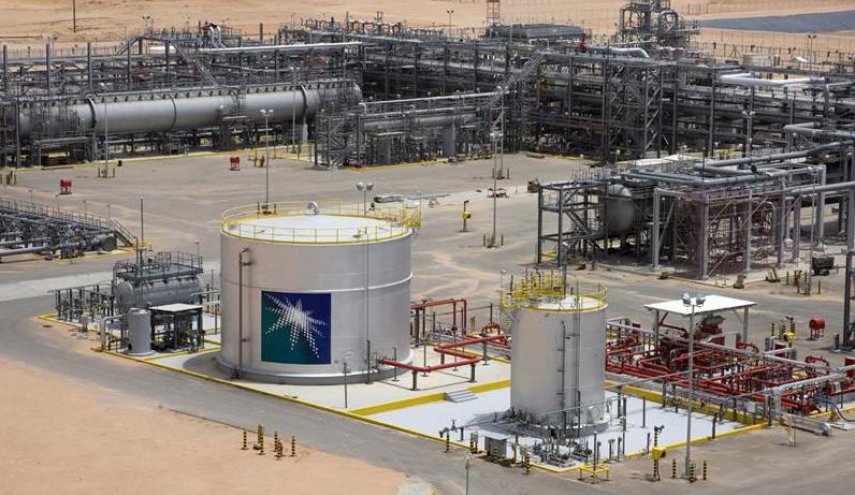 زنگ خطر برای عربستان؛ غربی‌ها روی گردان از نفت سعودی‌ها
