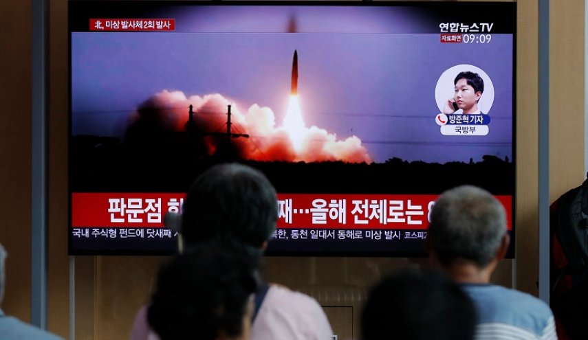 کره شمالی یک پرتابه جدید آزمایش کرد

