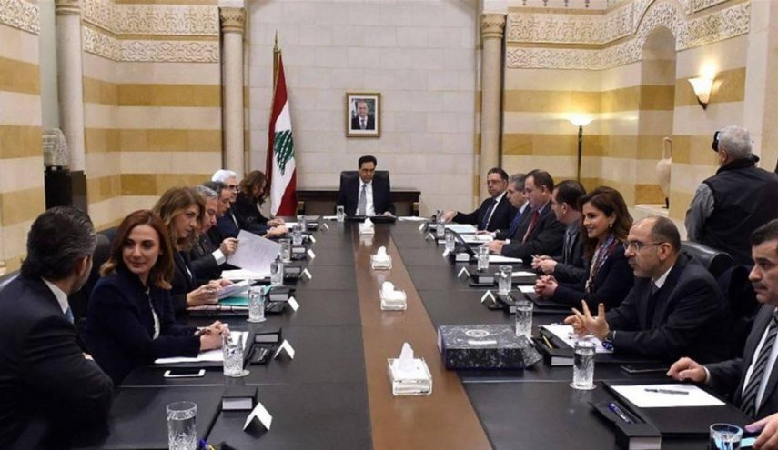 الحكومة اللبنانية تعقد جلسة غدا لبحث إعادة اللبنانيين من الخارج