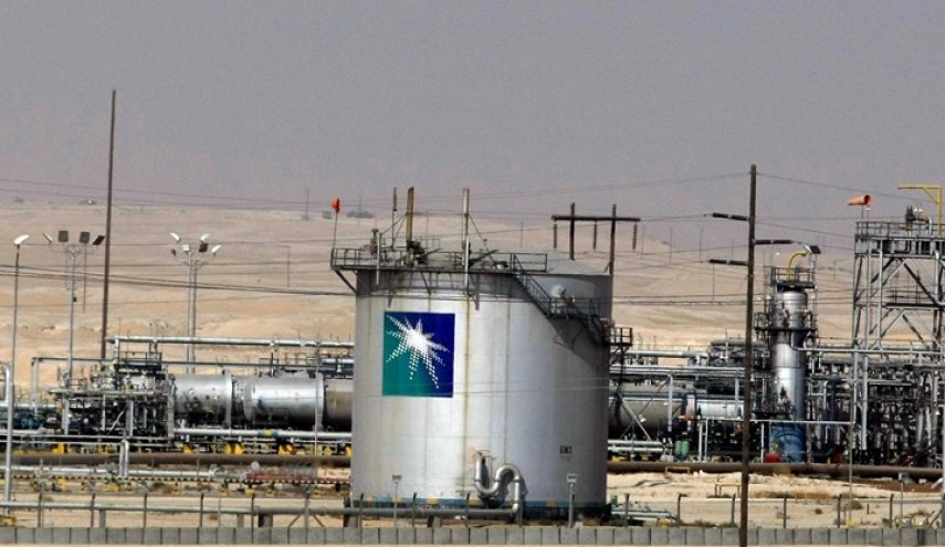 هشدار سناتور آمریکایی به عربستان درباره قیمت نفت