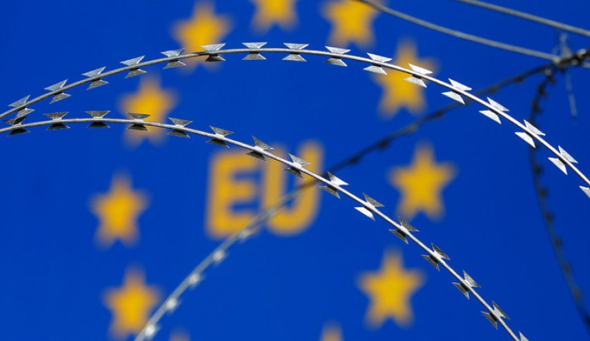 الاتحاد الأوروبي يتوجه نحو تخفيف العقوبات على سوريا واليمن وليبيا