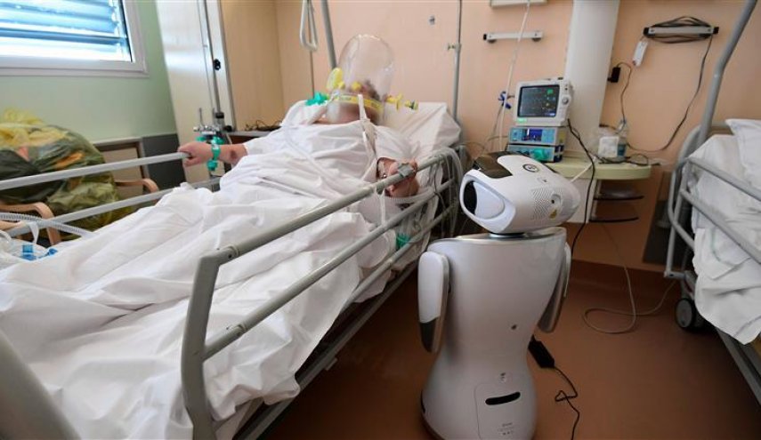 الروبوتات تساعد أطباء إيطاليا بفحص مرضى كورونا