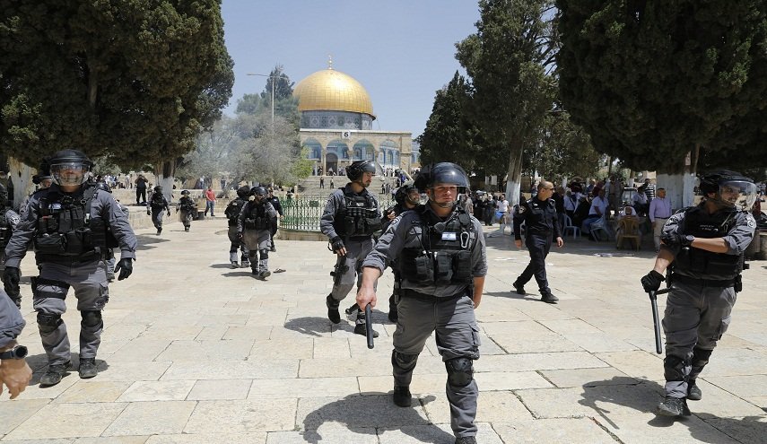 فلسطين: الاحتلال يحكم بسجن مقدسيين وتمديد توقيف آخرين