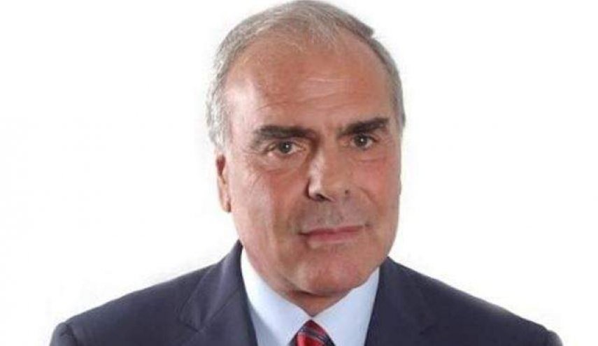 نائب لبناني سابق يدعو لمحاربة خطر كورونا والفساد
