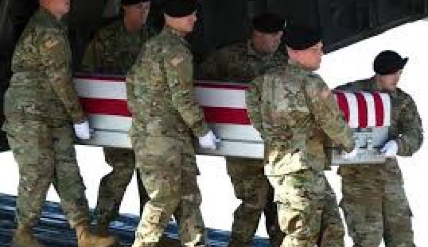 مقتل ضابط أمريكي واثنين من عناصر 
