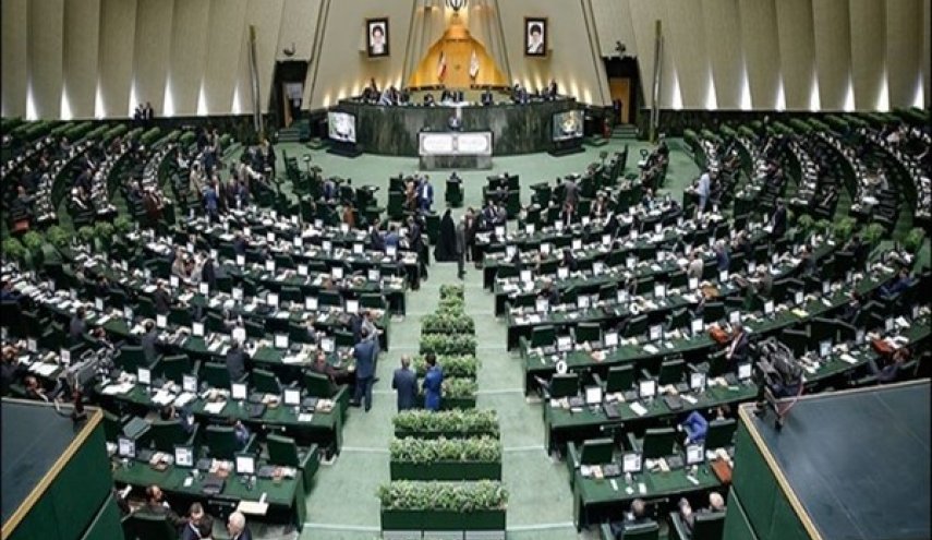 إصابة 11نائبا في البرلمان الايراني بفيروس كورونا