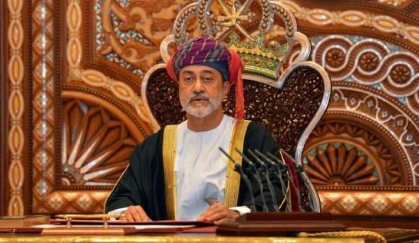 سلطان عمان يصدر احكاما بعفو 600 سجين في البلاد