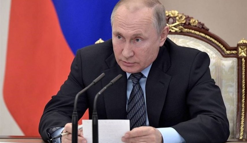 پوتین: صادرات نظامی روسیه در سال ۲۰۱۹ به ۱۵میلیارد دلار رسید

