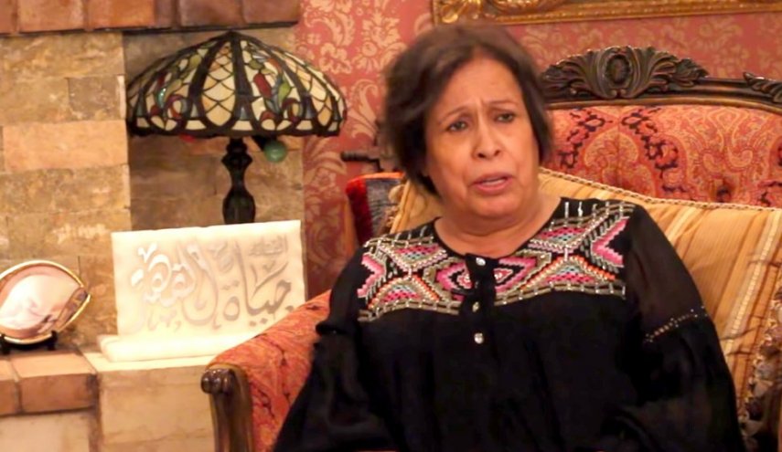 الممثلة الكويتية 'حياة الفهد' تهدد الجمهور!