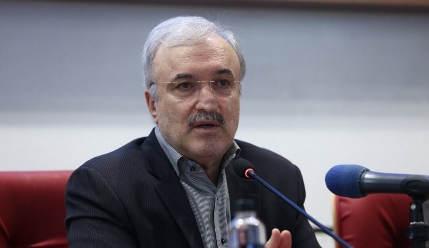 وزير الصحة الإيراني يشيد بتراجع عدد وفيات كورونا في البلاد