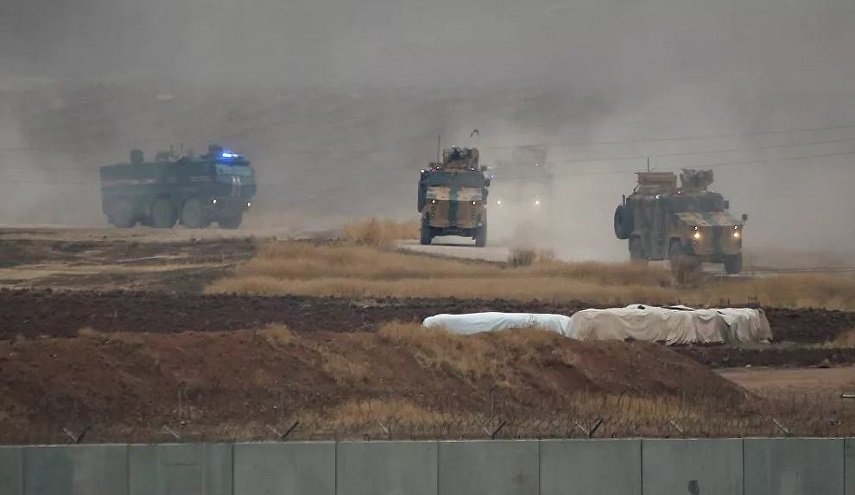 مسلحون موالون لتركيا يسرقون آليات زراعية لفلاحي ريف الحسكة