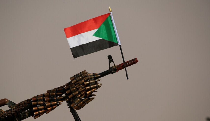 القوات المسلحة السودانية تمنع الإقتراب من مقر قيادتها العامة