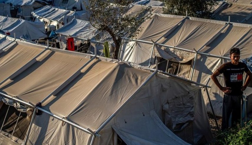 جاسوسی نیروهای امنیتی ترکیه از کمپ پناهجویان در یونان
