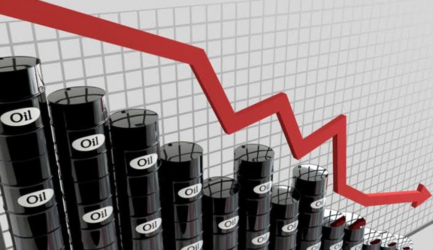 كواليس الانهيار التاريخي لأسعار النفط