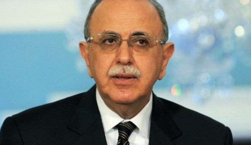 وفاة رئيس وزراء ليبيا الأسبق عبد الرحيم الكيب إثر نوبة قلبية