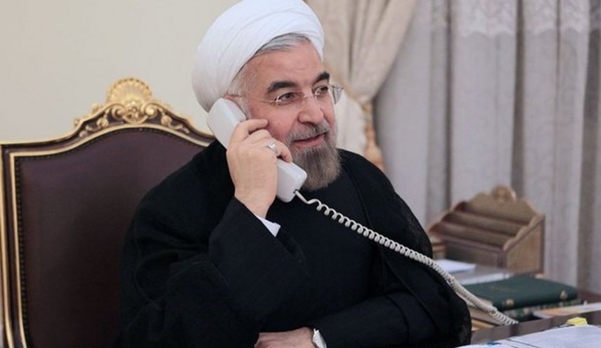 روحاني يؤكد على ضرورة مواصلة التبادل التجاري بين ايران وتركيا