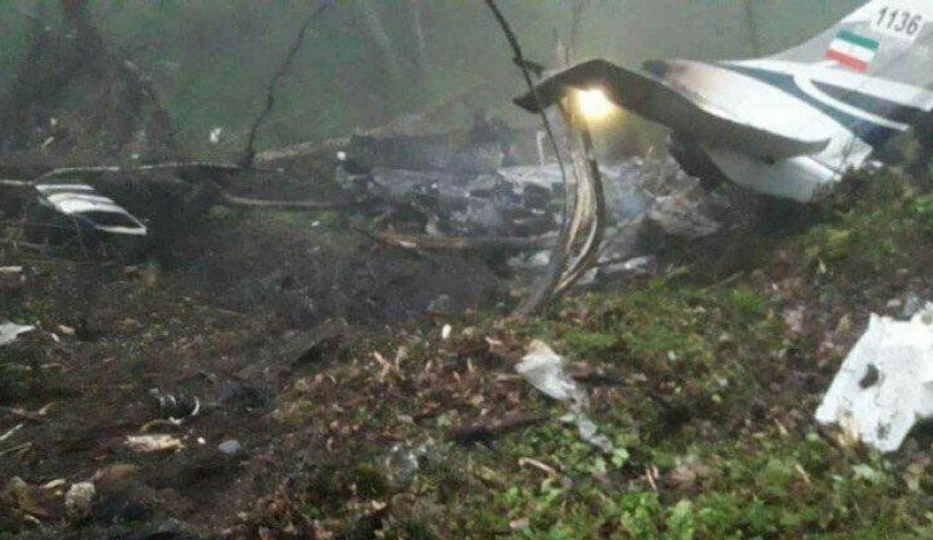 تحطم طائرة تدريب تابعة للشرطة الايرانية ومصرع طياريها 