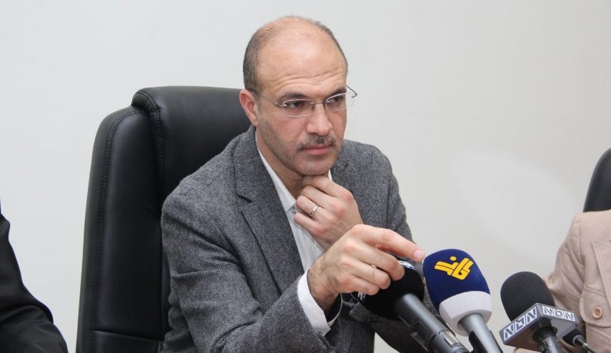 وزير صحة لبنان يطلب من فلسطينيي 'مخيم الجليل' ارتداء ​الكمامة