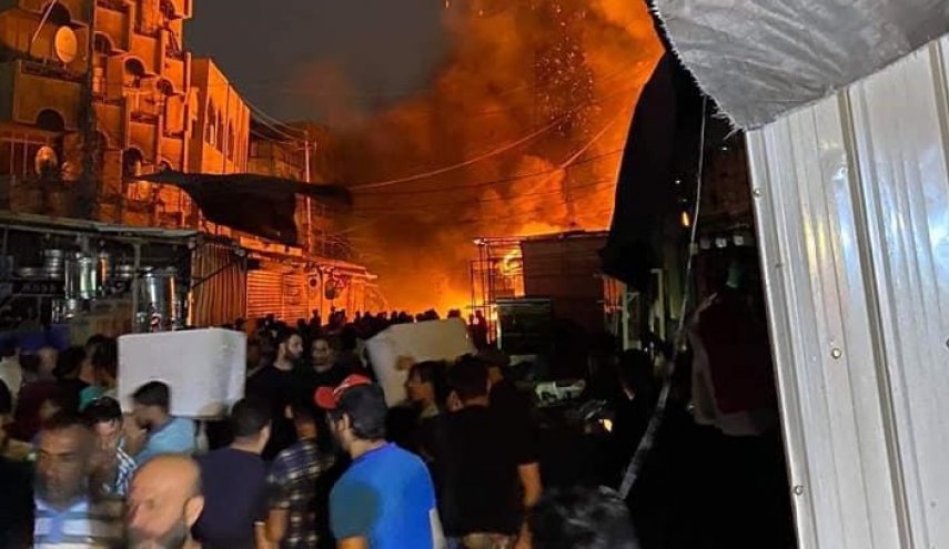 بالصور.. اندلاع حريق شرق العاصمة العراقية 