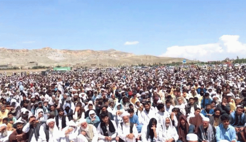 تجمع أفغاني حاشد بمناسبة رمضان يثير مخاوف 
