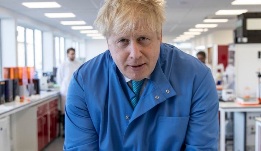 بوريس جونسون يستأنف عمله