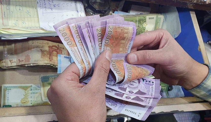 ما حقيقة إصدار ورقة 5000 ليرة سورية؟