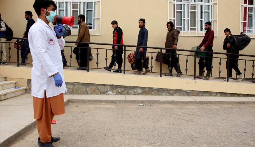 أفغانستان تسجل قفزة قياسية في الإصابات بكورونا